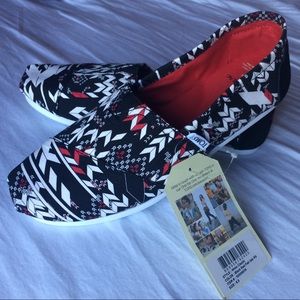 Prabal Gurung Toms - 8.5 NWT