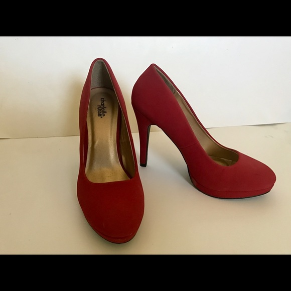 Charlotte Russe Red Pumps - Picture 2 of 2
