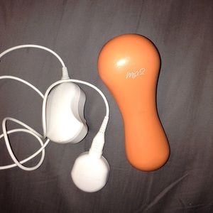 SALE! Clarisonic Mia 2 Excellent Used Condition.