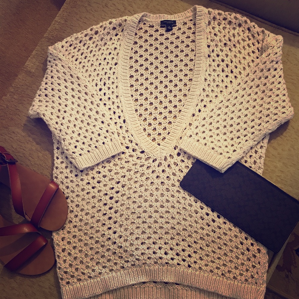 Ann Taylor open knit sweater size S