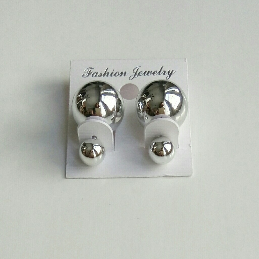 Double Silver Ball Stud Earrings