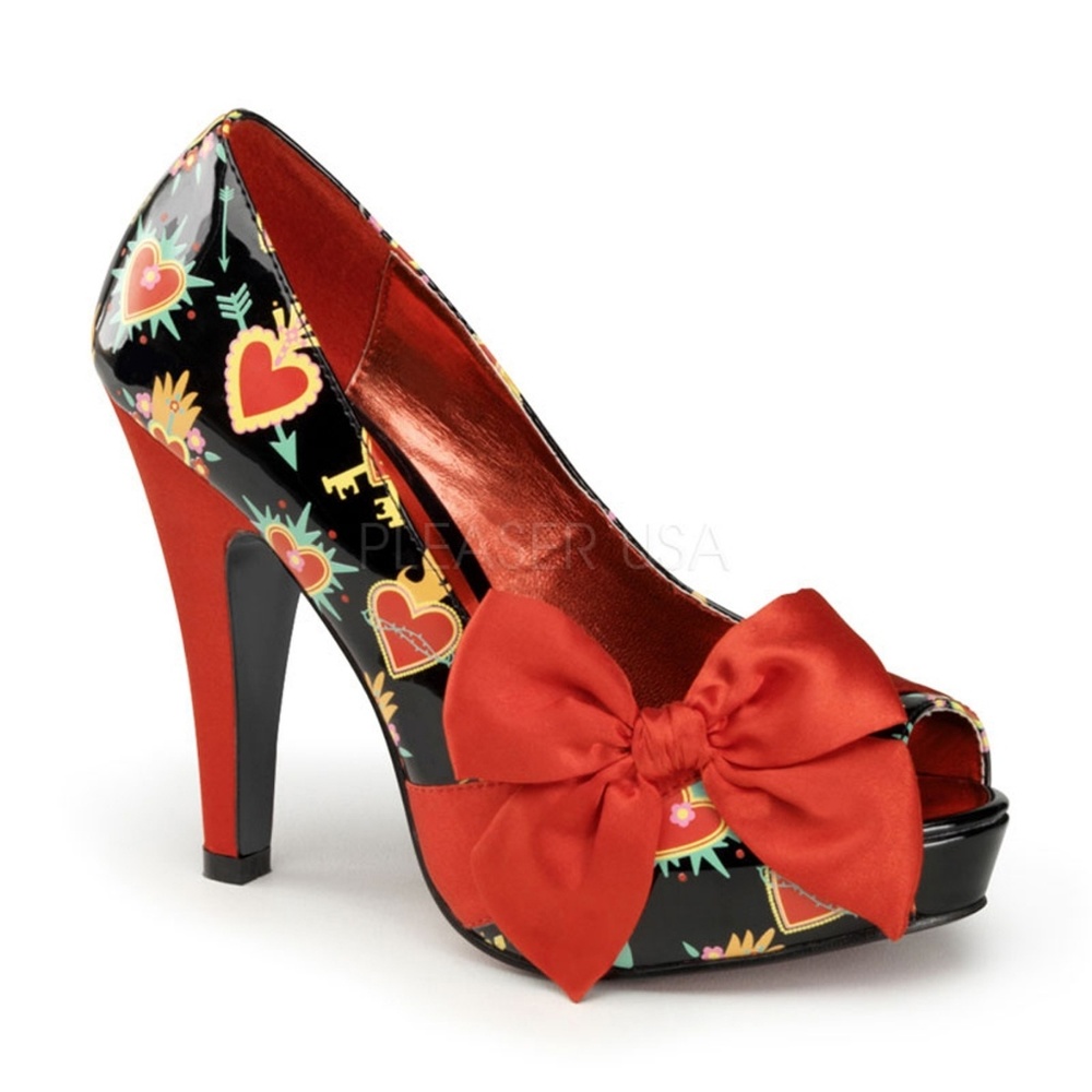 Heart Pin Up High Heel Shoes