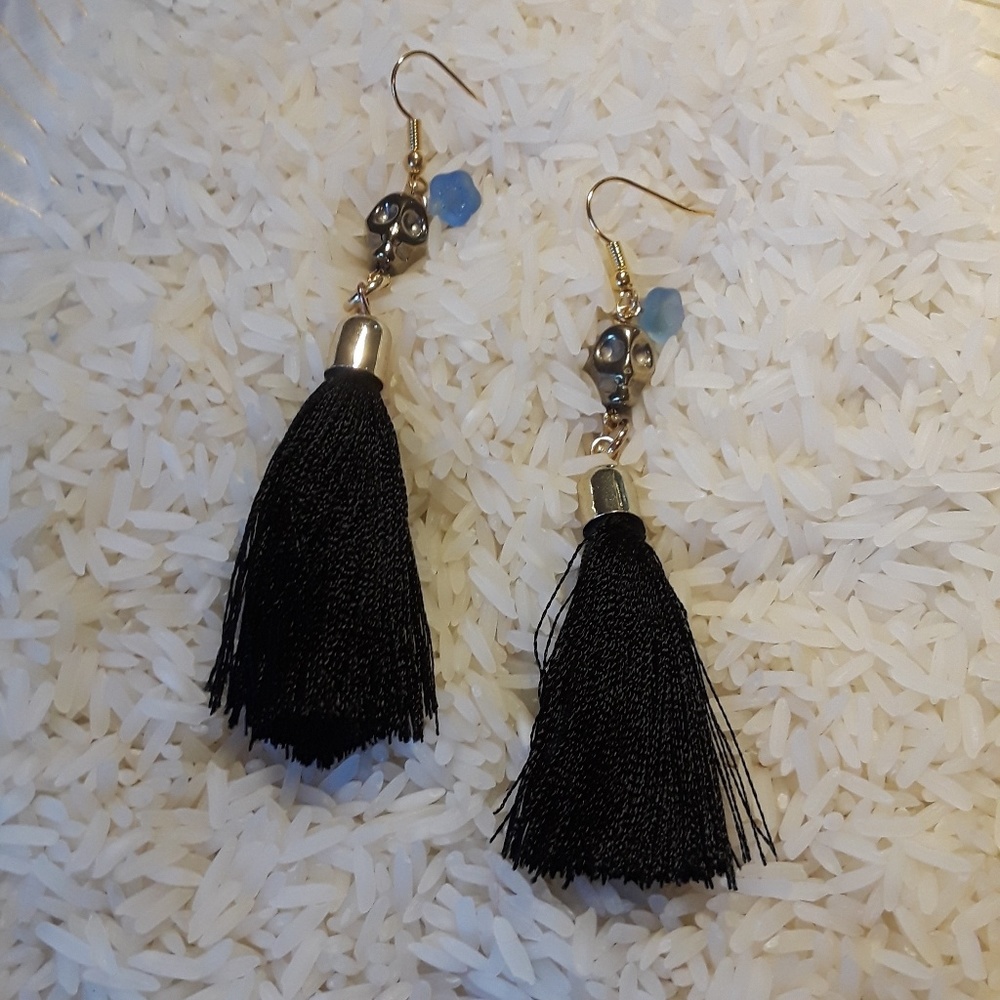 * New handmade Skull tassle earrings