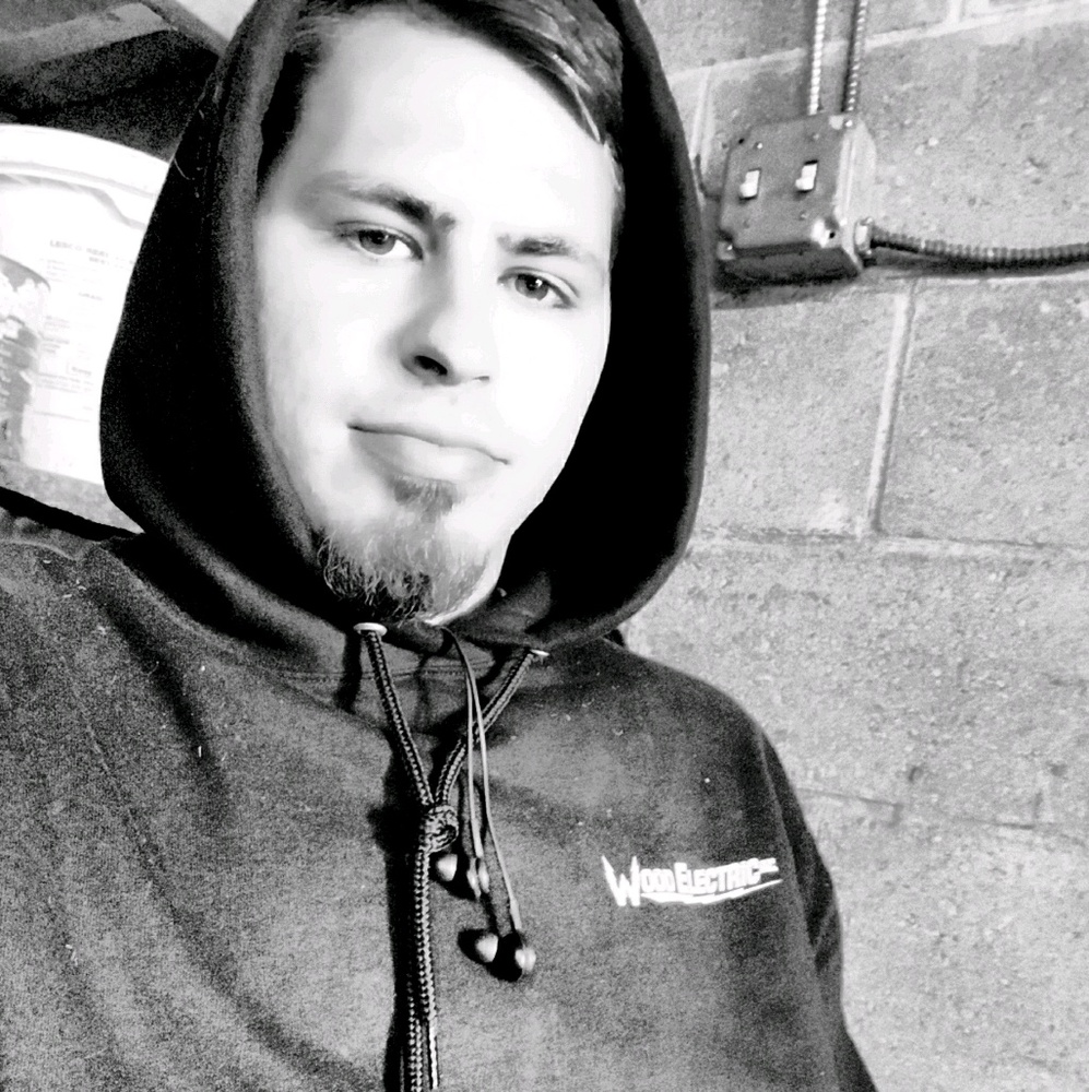 Meet your Posher, Wyatt