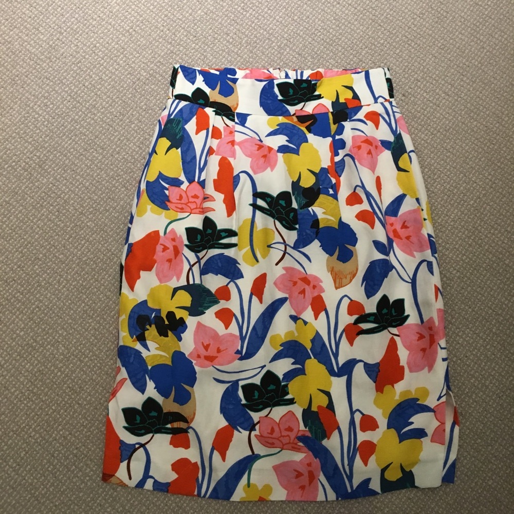 Floral linen blend skirt