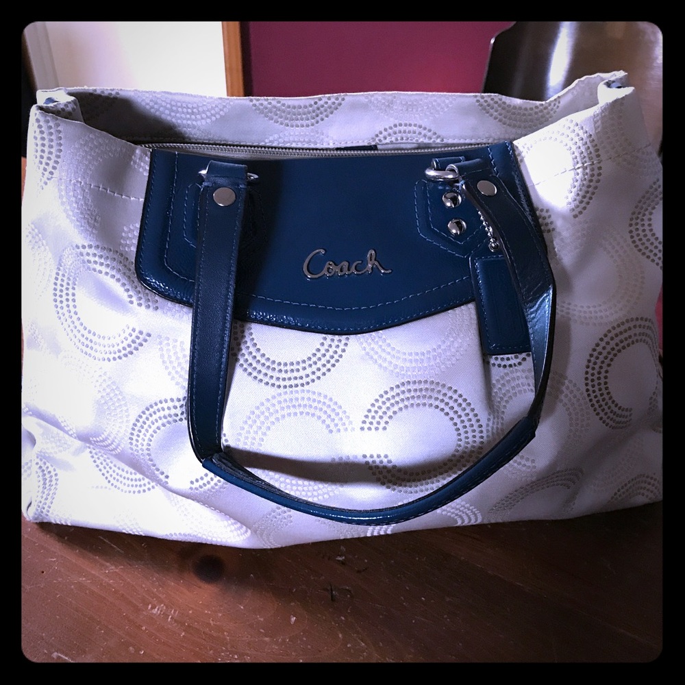 A Coach handbag