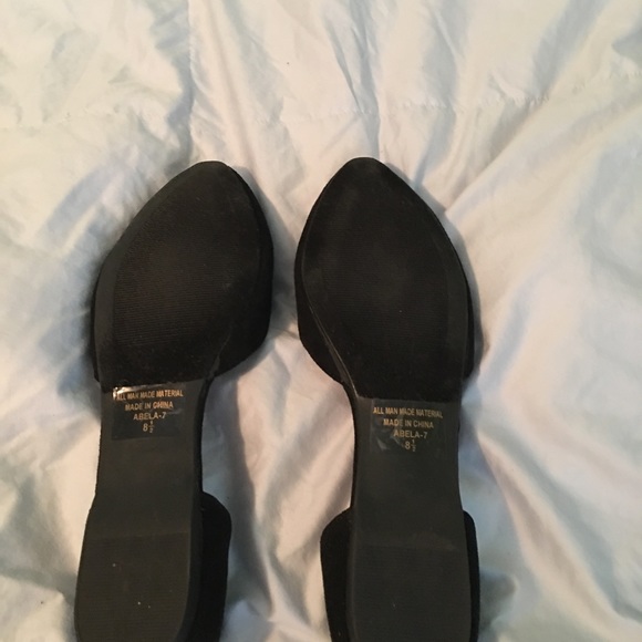 Flats - Picture 3 of 3