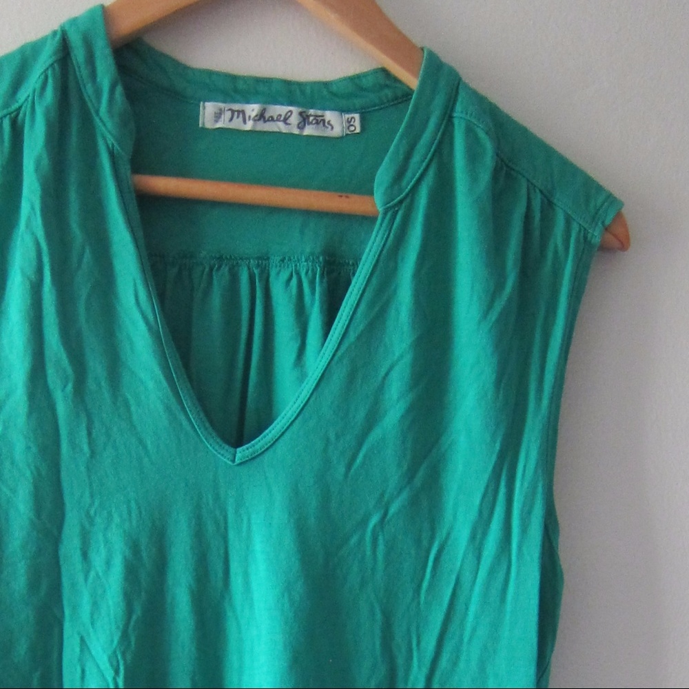 Green Sleevless Tunic
