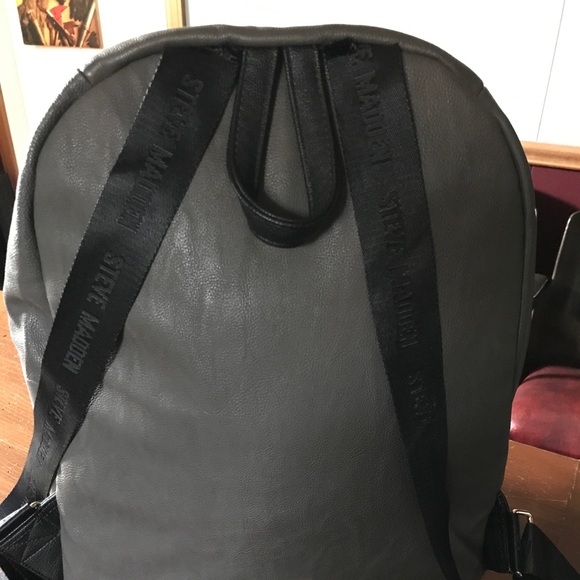 Backpack - Picture 3 of 3