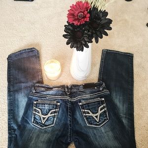 ✨Vigoss The Dublin Straight Leg Jeans