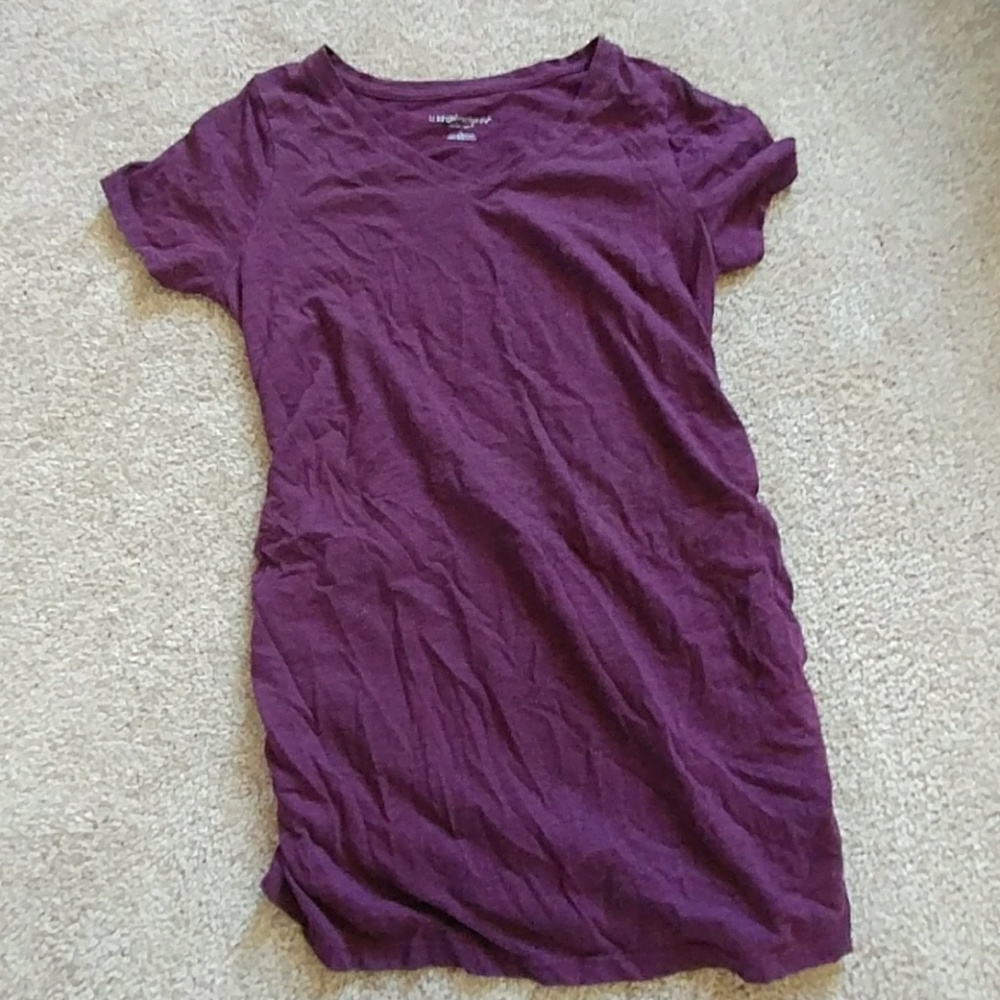 💸5 For $25 💸Comfy Mint Condition Maternity Shirt