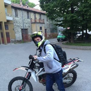 Meet your Posher, Leo