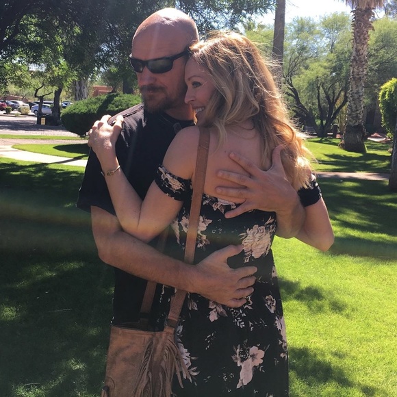 Meet your Posher, Megan - Picture 4 of 5