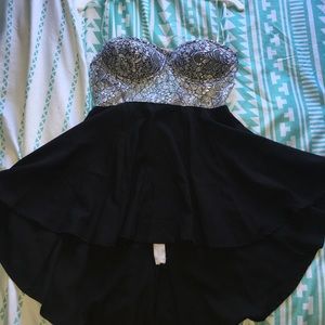 Strapless padded top (tag off but never worn)