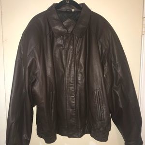 Roundtree & York Men’s XL Leather Snap Jacket