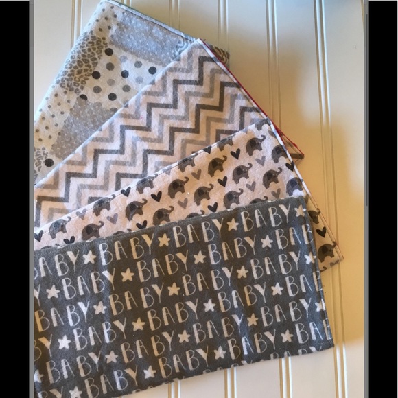 Burp cloths, baby girl, baby boy, neutral gift - Picture 2 of 5