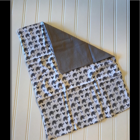 Burp cloths, baby girl, baby boy, neutral gift - Picture 4 of 5