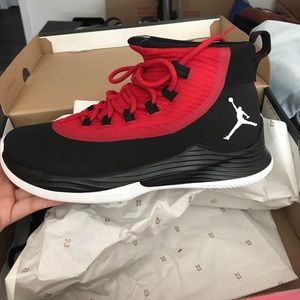 Jordan Ultra Fly 2