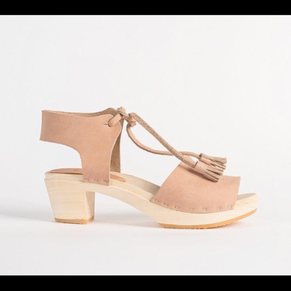 Bryr Hannah Spanish Toe, Mid Heel