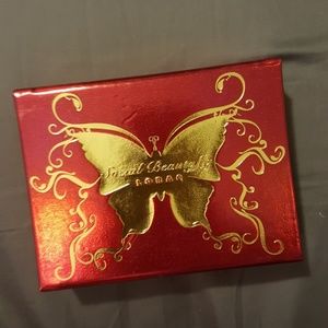 Lorac Social Butterfly Palette