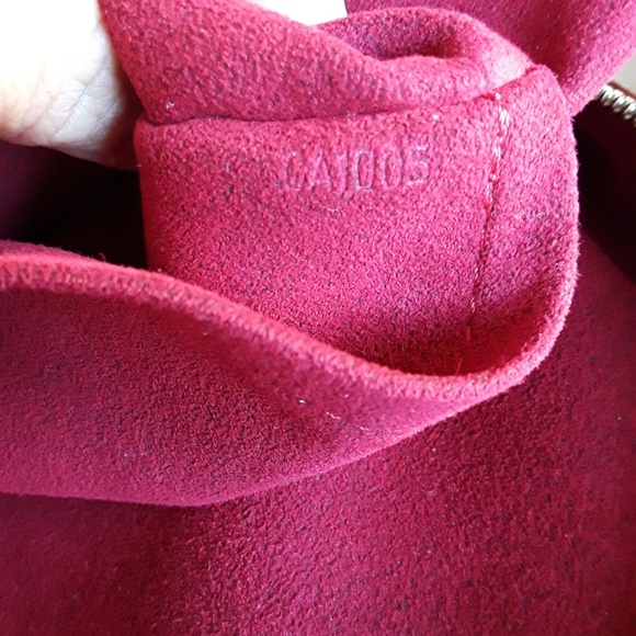 Authentic Louis Vuitton - Picture 4 of 4