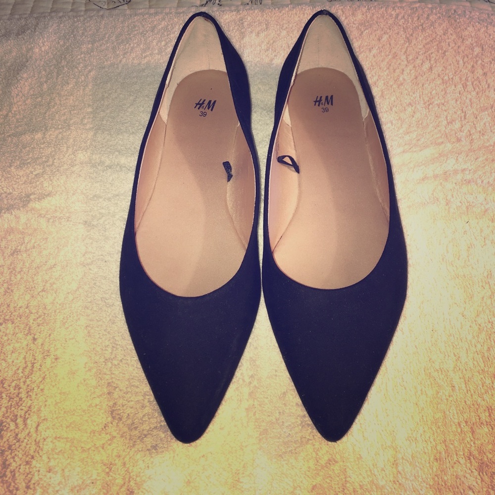 H&M Black suede shoes