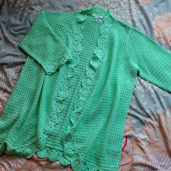 Liz Claiborne Sweaters - Liz Claiborne New York Spring Green Crochet Cardi