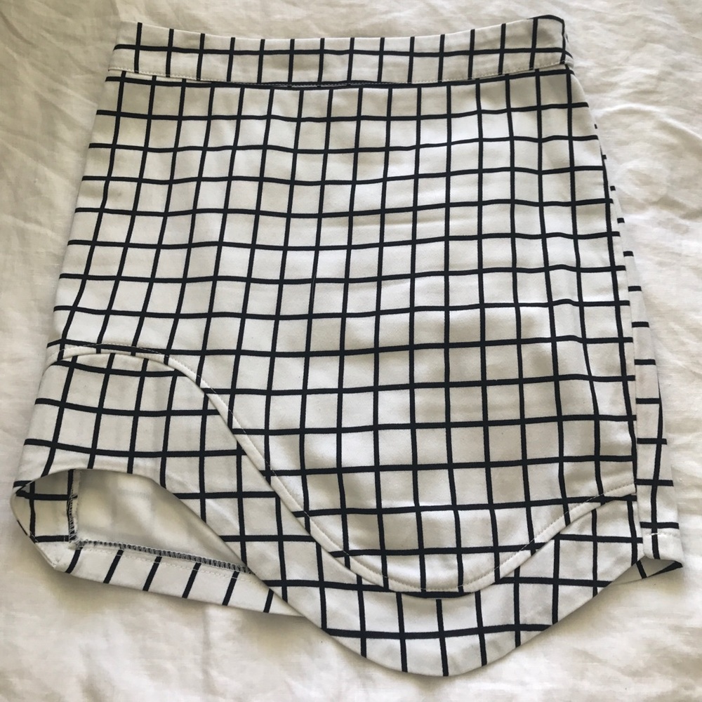 Rosebullet Skirt