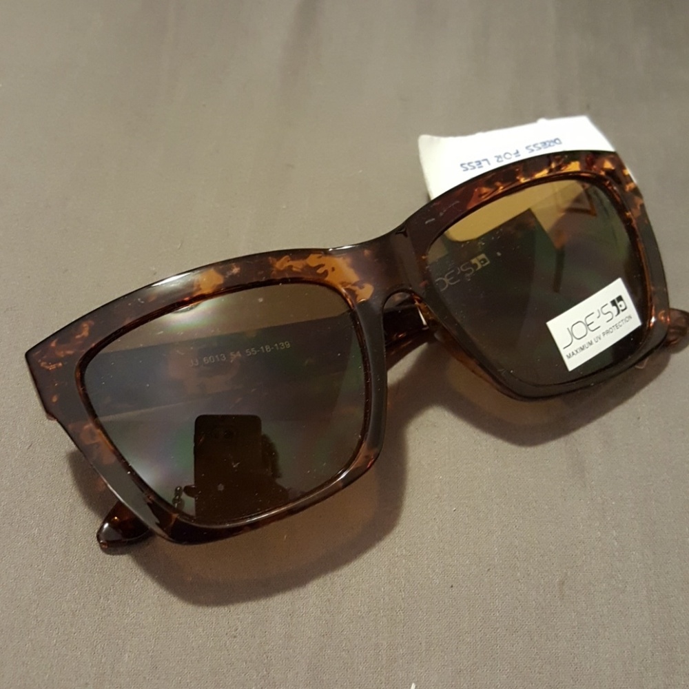 Joe's Jeans Sunglasses