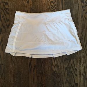 Lululemon white tennis skirt