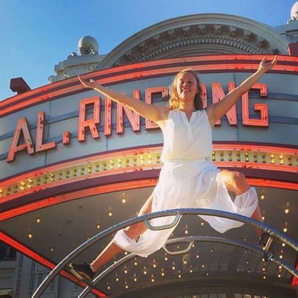 Meet your Posher, Elly