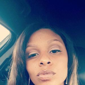 Meet your Posher, Lacynthia