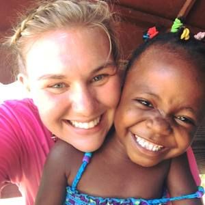 Meet your Posher, Lauren