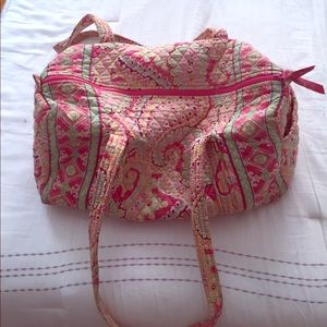 DONATING ON 5/31!!! Vera Bradley bag