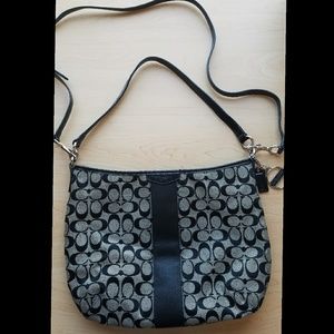 COACH/Signature Convertible Hobo Crossbody/Black