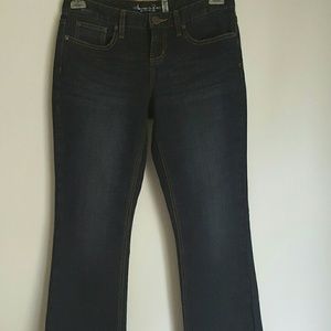 NEW American Rag Jean's bootcut size 7 short
