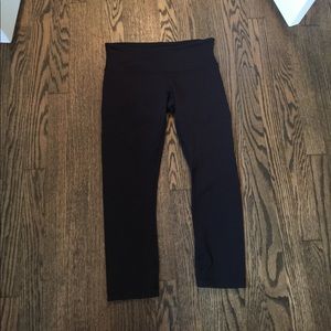 Lululemon cropped leggings