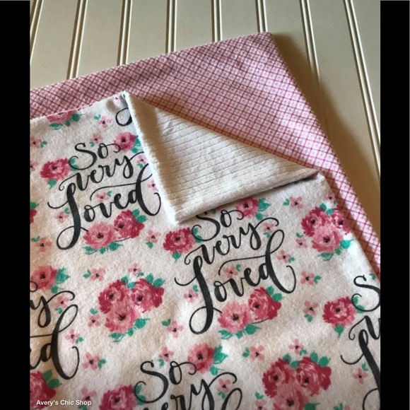 Set of Baby Burp Cloths, Baby Girl, flowers, pink - Picture 2 of 2