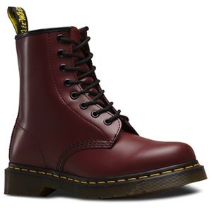 🎉Host Pick🎉 ORIGINAL DR. MARTENS Size 12