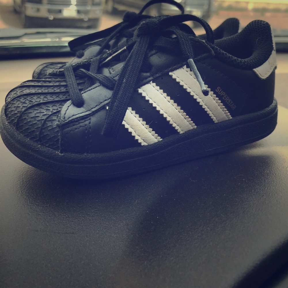 Adidas toddler shoes