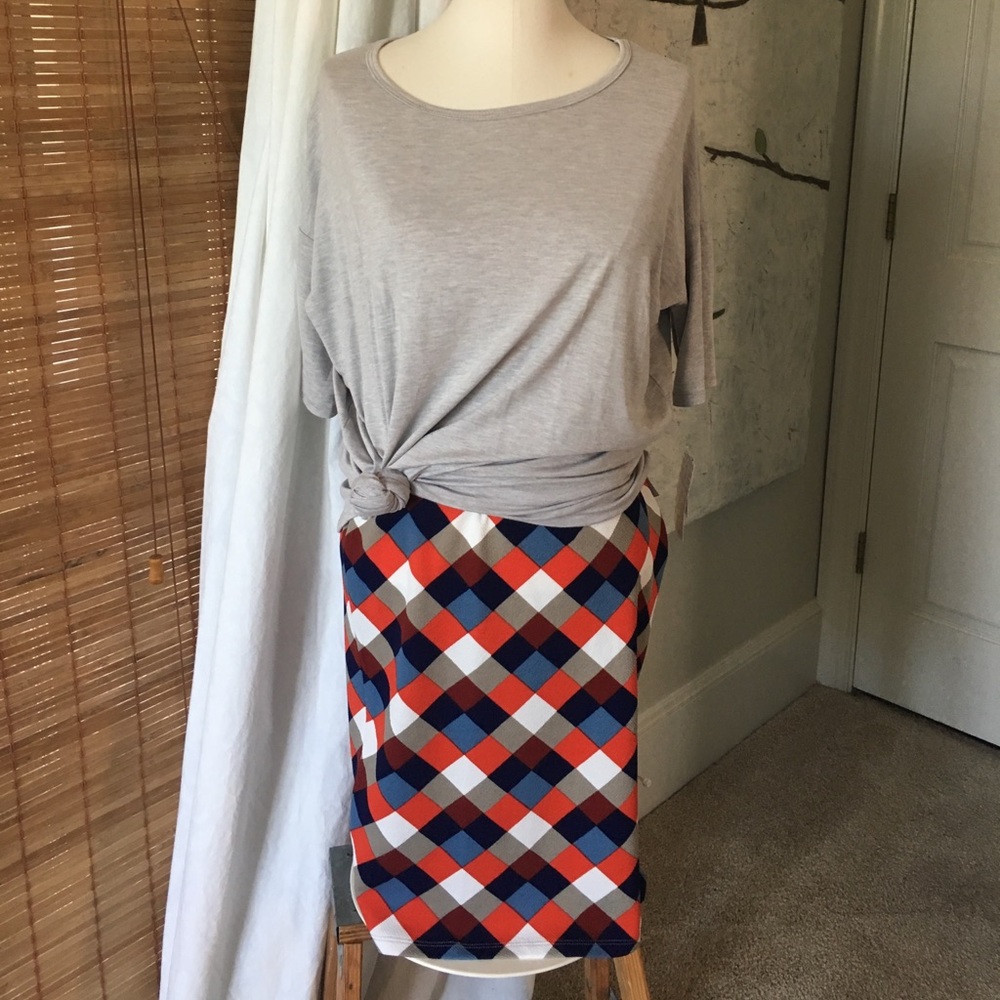 🦄 UNICORN LuLaRoe Gorgeous Cassie Skirt XL NWT