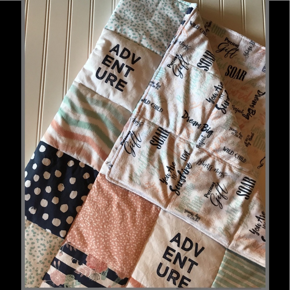 Baby Quilt, baby girl quilt, baby girl bedding - Picture 5 of 5