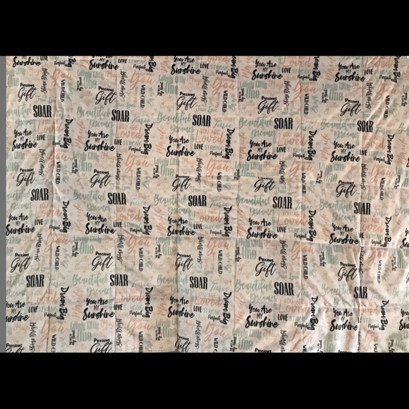 Baby Quilt, baby girl quilt, baby girl bedding - Picture 3 of 5