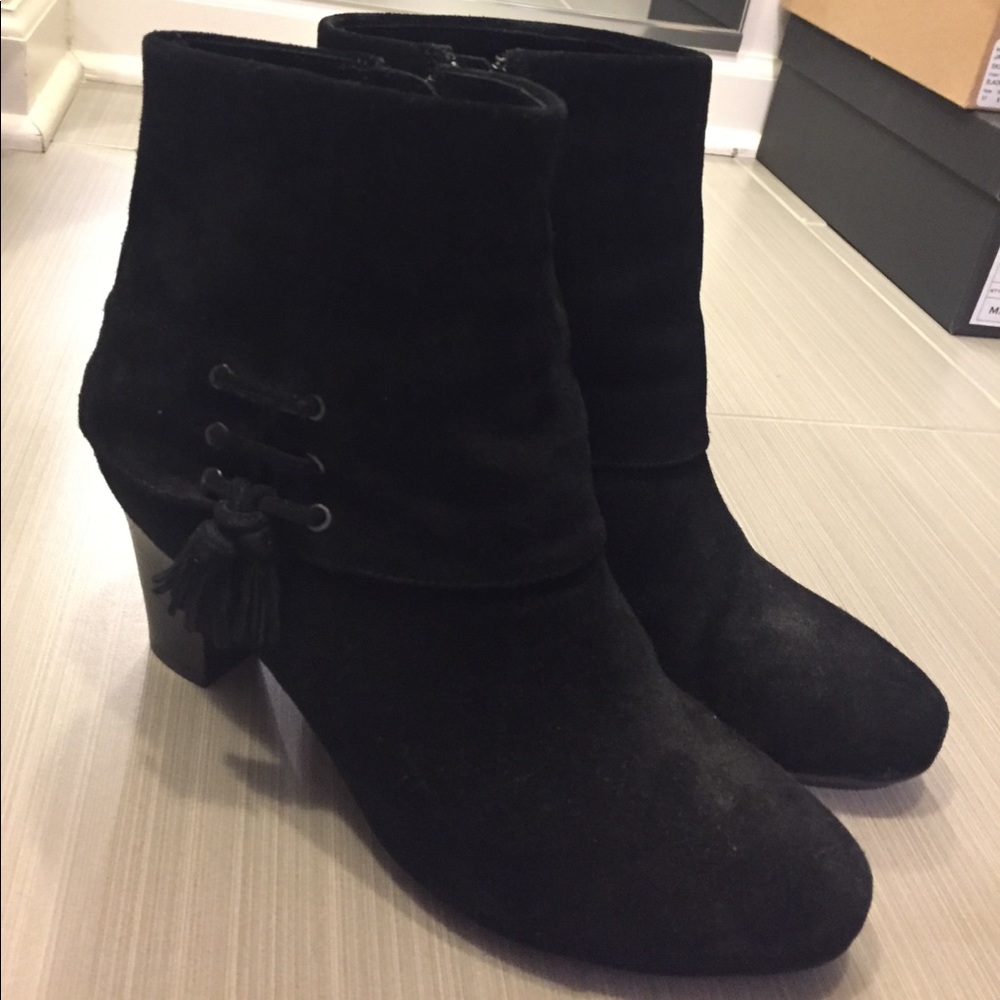 Vanelli booties size 7