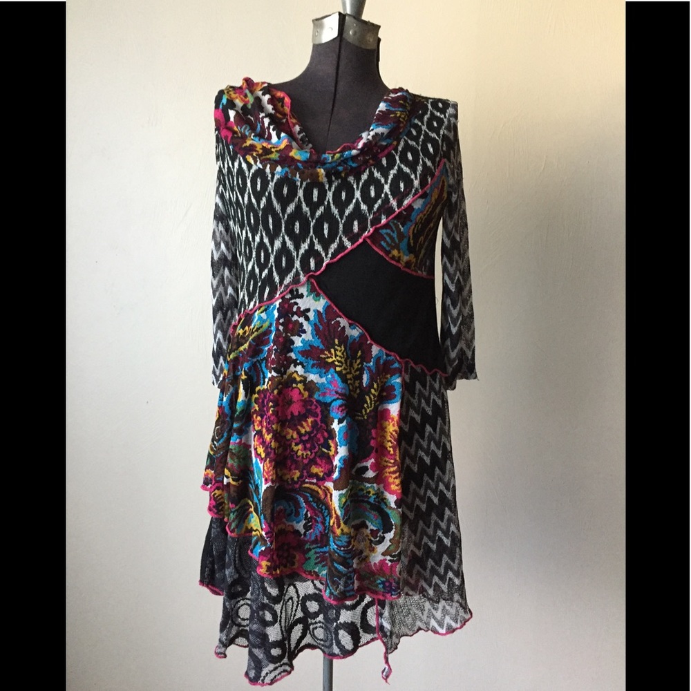 Paris Hues mixed print CEO neck tunic/dress