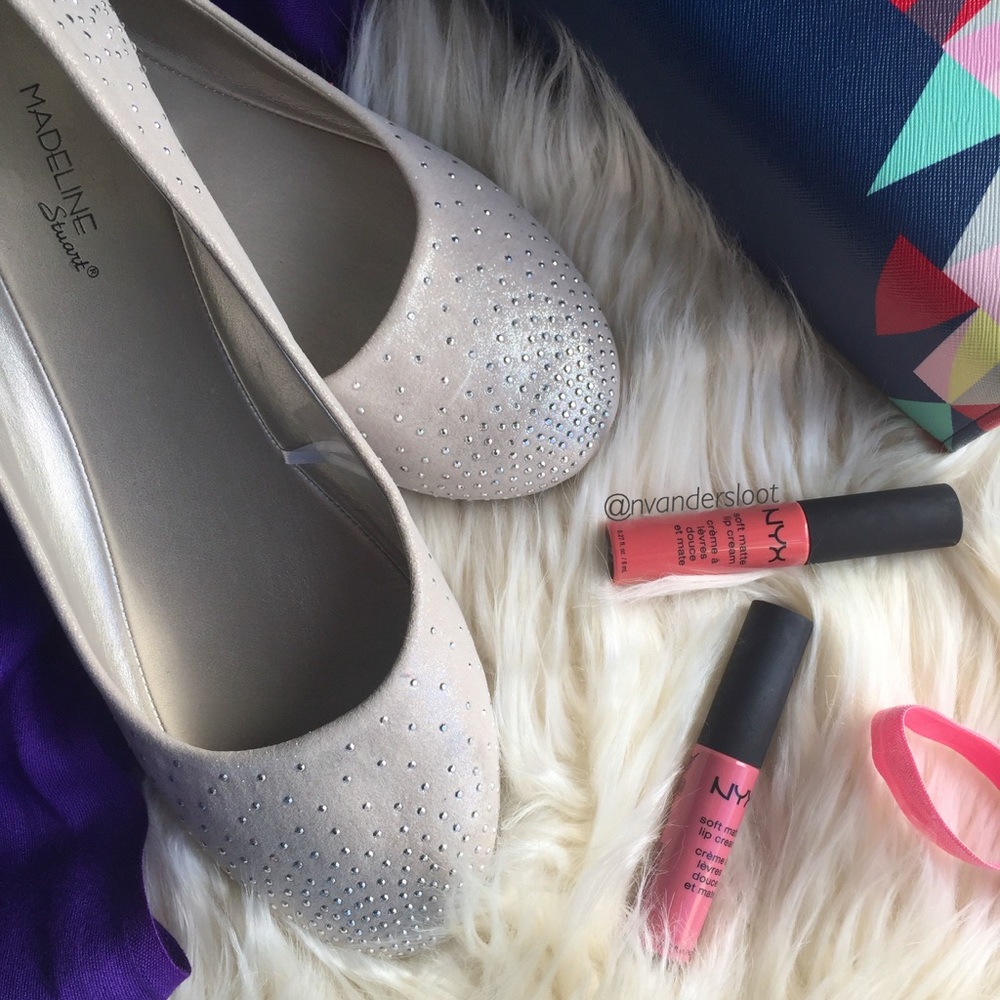 Madeline Stuart sparkle flats