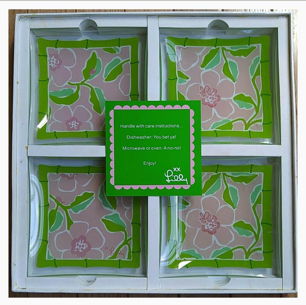 Lilly Pulitzer "Yes Please" Set of Hostess Plates