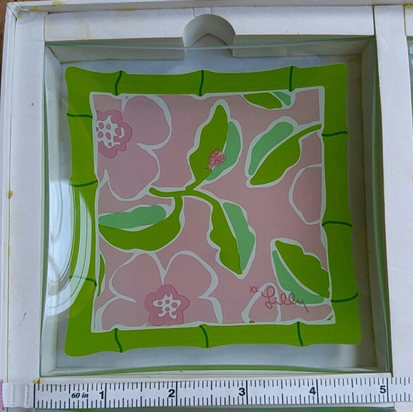 Lilly Pulitzer "Yes Please" Set of Hostess Plates - Picture 5 of 8
