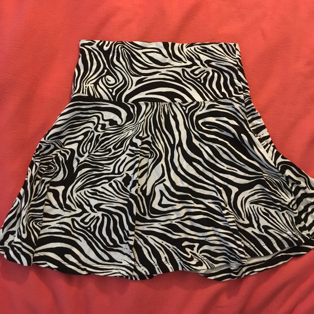 Zebra skirt