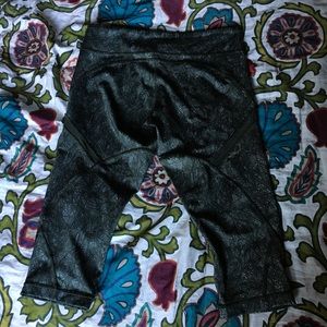 Lulu lemon crop leggings